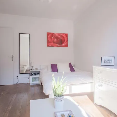 Charming Flat Next To Montparnasse Parigi